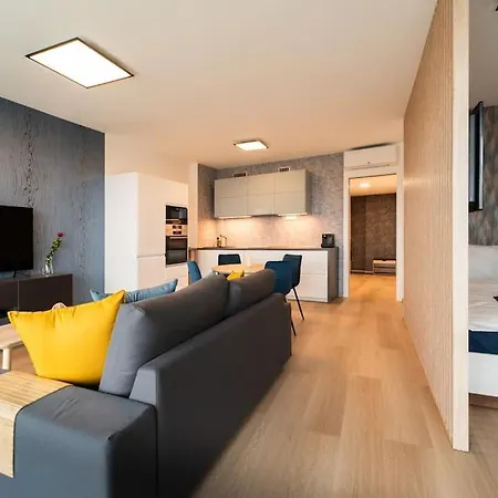 Insady - Studio In Brno-Center Exterior photo